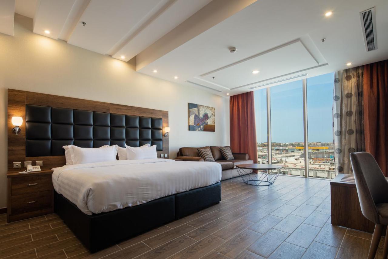 Mirada Purple - Zahra Aparthotel Jeddah Bagian luar foto